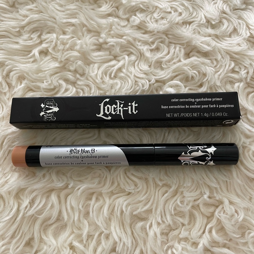 Kat Von D Lock-it Color Correcting Eyeshadow Primer